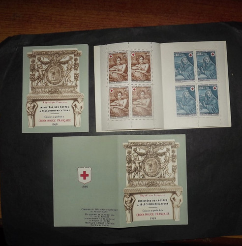 Superbe carnet croix rouge - ,