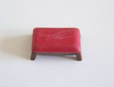 Playmobil (J273) 1900s ERA - Red Living Room 5320 Damaged Cushion Footrest