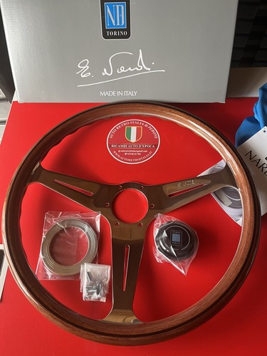 Volant nardi bois - en, 39