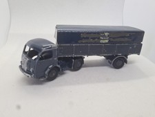 Dinky Toys Camion PANHARD