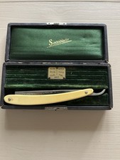 Vintage Weck Sexto  Blade Yellow Celluloid Folding Razor In The Oringinal Leathe