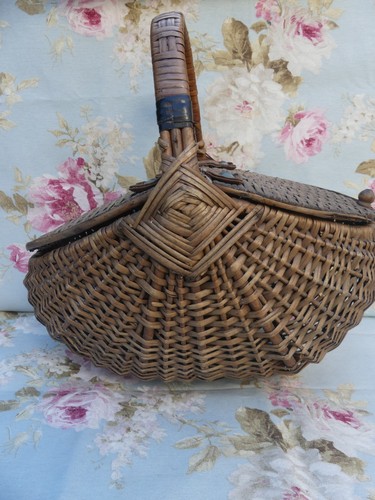Panier ancien rabats old - panier, à