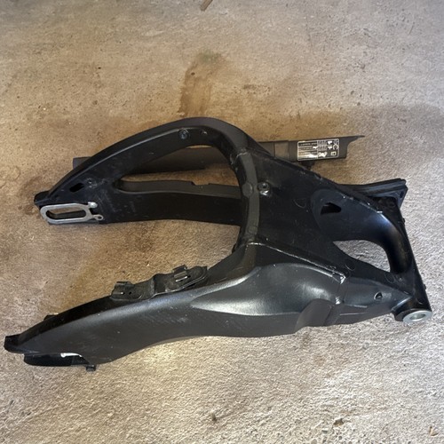 Bras oscillant arrière suzuki - bras,