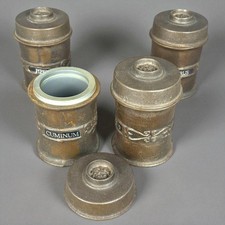 4 anciens pots d’apothicaire
