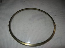 ancien verre bombé d'horloge avec son cerclage