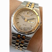 Vintage Seiko SQ100 7N83-6A30 Watch Day Date