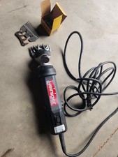 Heiniger Xtra Shearing Clipper For Sheep, Goats, Alpacas, Llamas, etc. - shears