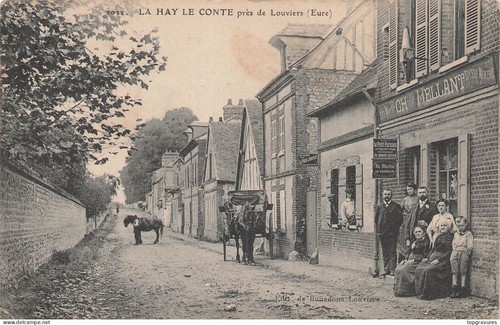 Hay conte près de - la,