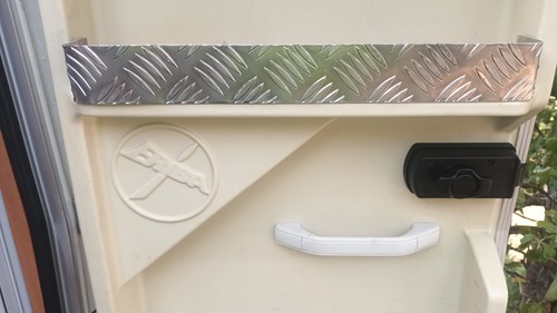 Eriba puck door shelf - -, guard