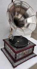 Ancien gramophone HMV
