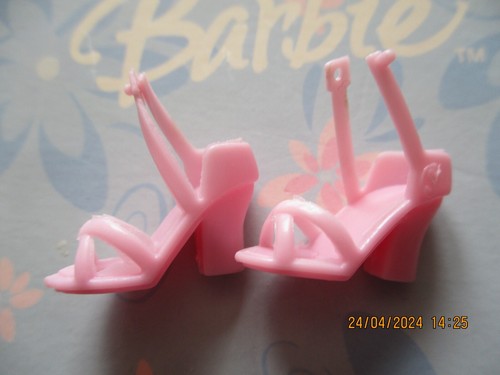 Poupee barbie paire de - poupee, /