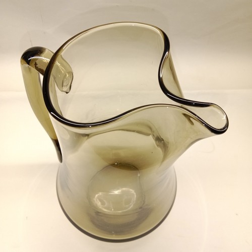 Pichet verre soufflé - soufflé, fumé