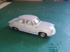 Dinky Toys 547 Panhard PL 17  parme originale type 2