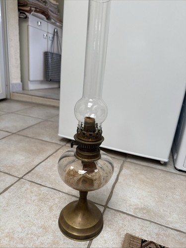 Lampe pétrole ancienne en - à,