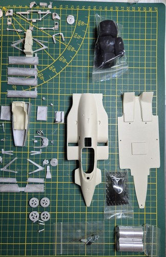 Model factory hiro - model, 1/20
