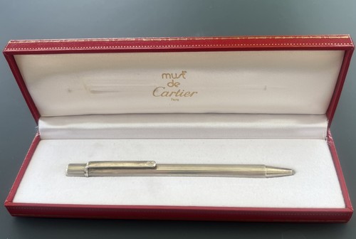 Stylo bille must - stylo, de