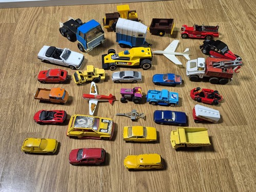 Lot ancienne petite voiture - petite,