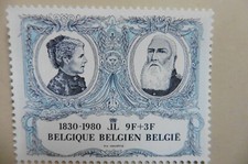 Timbre 150 ans Belgique 1830-1980 roi Belges Léopold II & reine Marie-Henriette