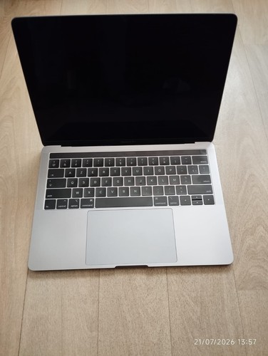 Macbook pro a1989 16go - 13,
