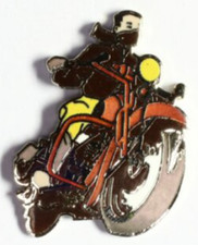 Pin's MOTO MOTARD COMBI NOIRE