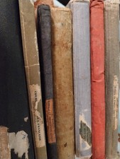 Lot de livres anciens scolaires 1906/07/10/11/21/28/30. En l'état. Voir photos 