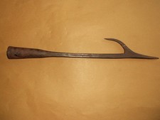 outil ancien tire foin en