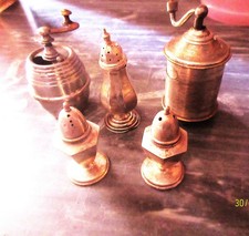 LOT D"ARGENTERIE SALIERE ET