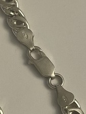 Très Beau Collier Chaîne En