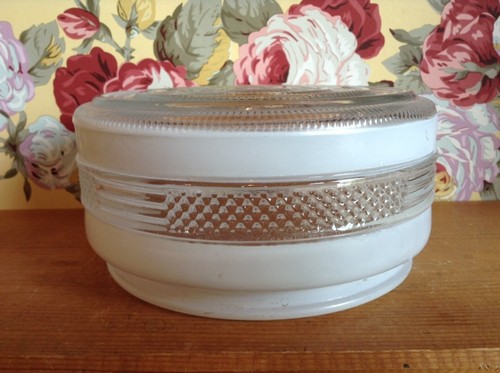 Vintage white and clear - , round