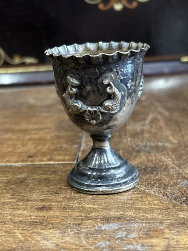 Coquetier ancien metal - coquetier,
