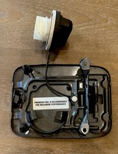 2005-2007 NISSAN PATHFINDER Charcoal Gray Gas Cap & Cover Assembly, Original OEM