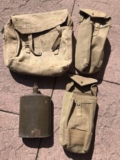 Lot 2 pouch + gourde + sac Anglais ww2