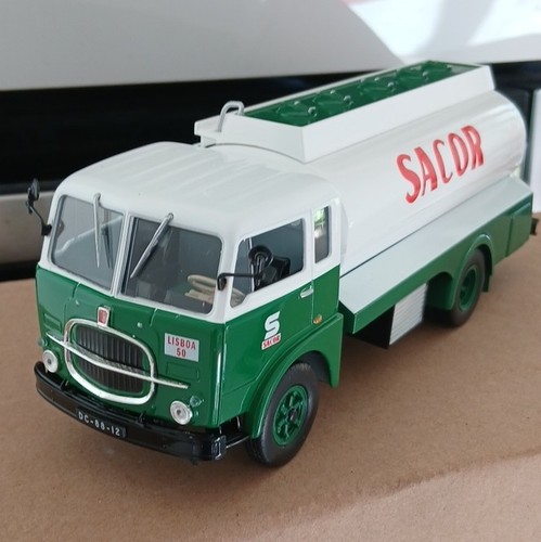 Fiat camion citerne sacor - fiat, camion-citerne