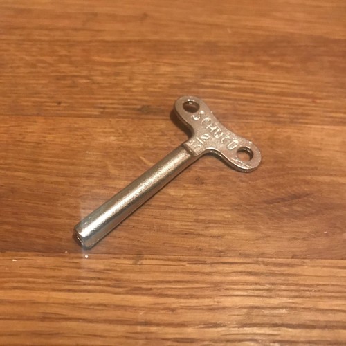 Clef pour kart schuco 40 - clef, n°2/40