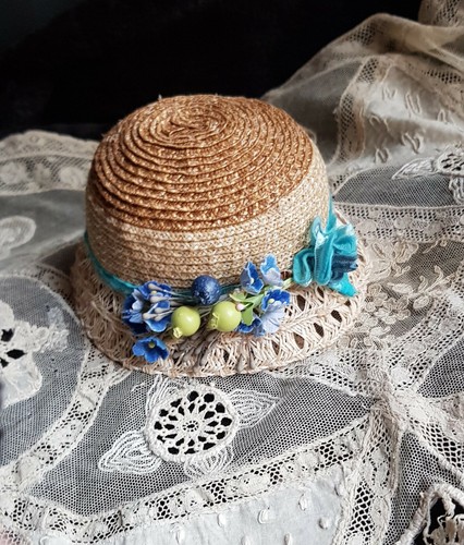 Joli chapeau poupée - joli,