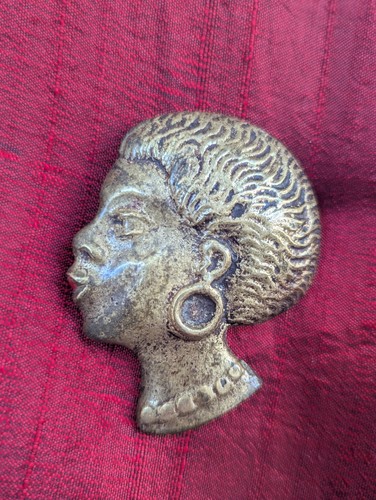 Broche ancienne éthnique