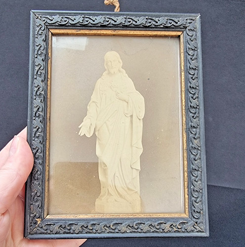 Antique jesus sacred heart - sacred,