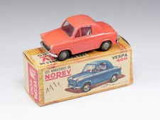 NOREV - 18 - Vespa 400 - Brique - En boite