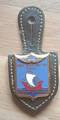 Pucelle insigne base aérienne - pucelle,