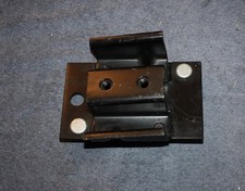 Volvo 240 242 264 244 245 bracket console bumper front bumper bracket NOS