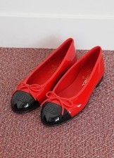 CHANEL Ballerines plates 37.5