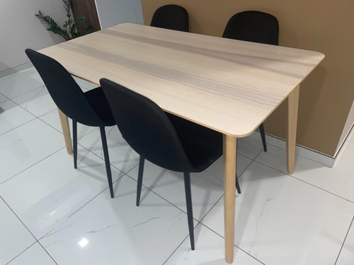 Table bois ikea - en,