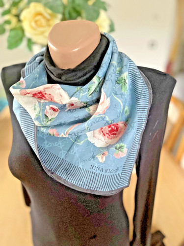 Foulard/Carré/Chale/Bandana??
