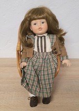 Poupée d'artiste poupée en