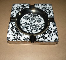 GROS CENDRIER A CIGARE VIDE