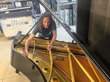 YAMAHA C7 GRAND PIANO WITH ROAD CASES - SIGNED BY KENNY G
