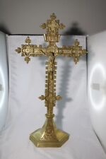 Crucifix ancien fait main en bronze/laiton doré, fin XXe  Siècle