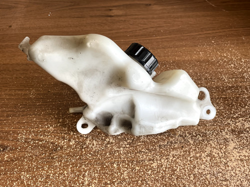 Vase expansion liquide de - vase, d'expansion