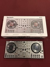 Numark NS4FX Professional