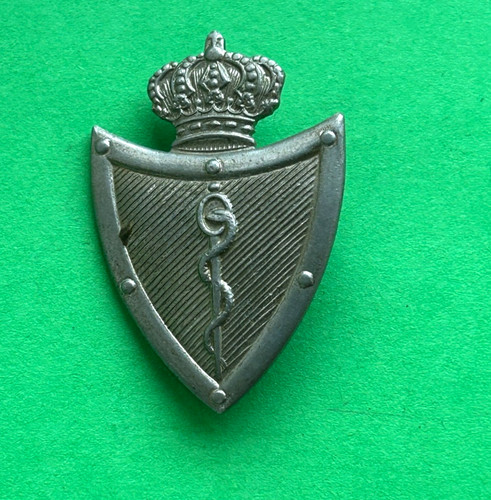 7048 insigne badge officier - insigne, "officier